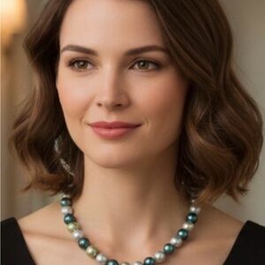 Elegant Multi-Color Pearl Necklace
